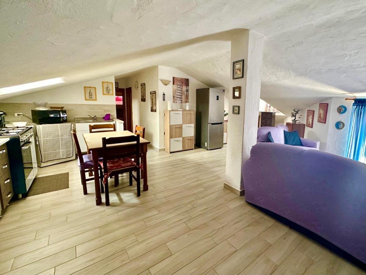The Quiet Mansard Apartment Olbia Exterior foto