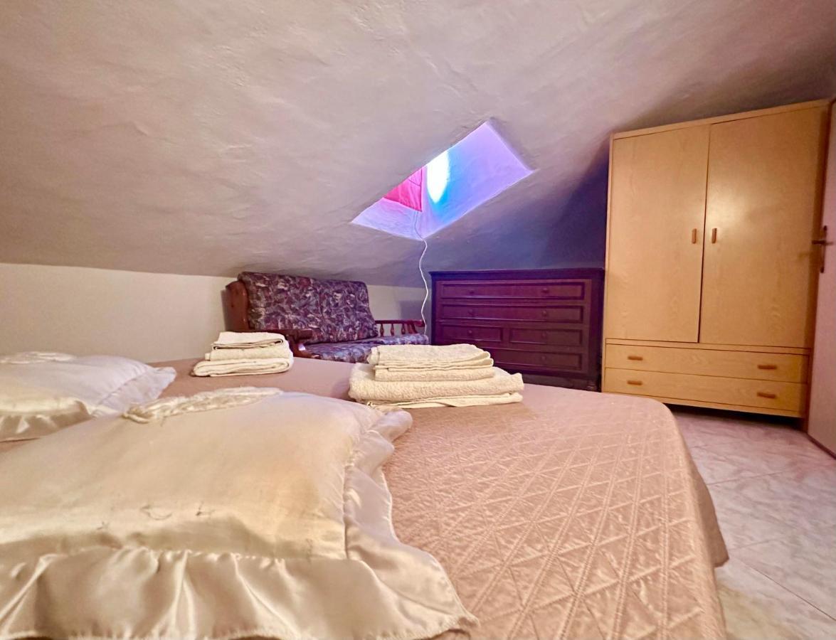 The Quiet Mansard Apartment Olbia Exterior foto