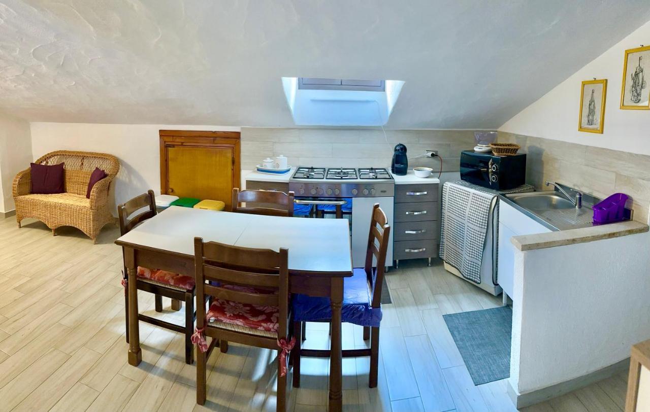 The Quiet Mansard Apartment Olbia Exterior foto